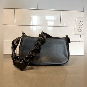 Black Ruffle Strap Purse